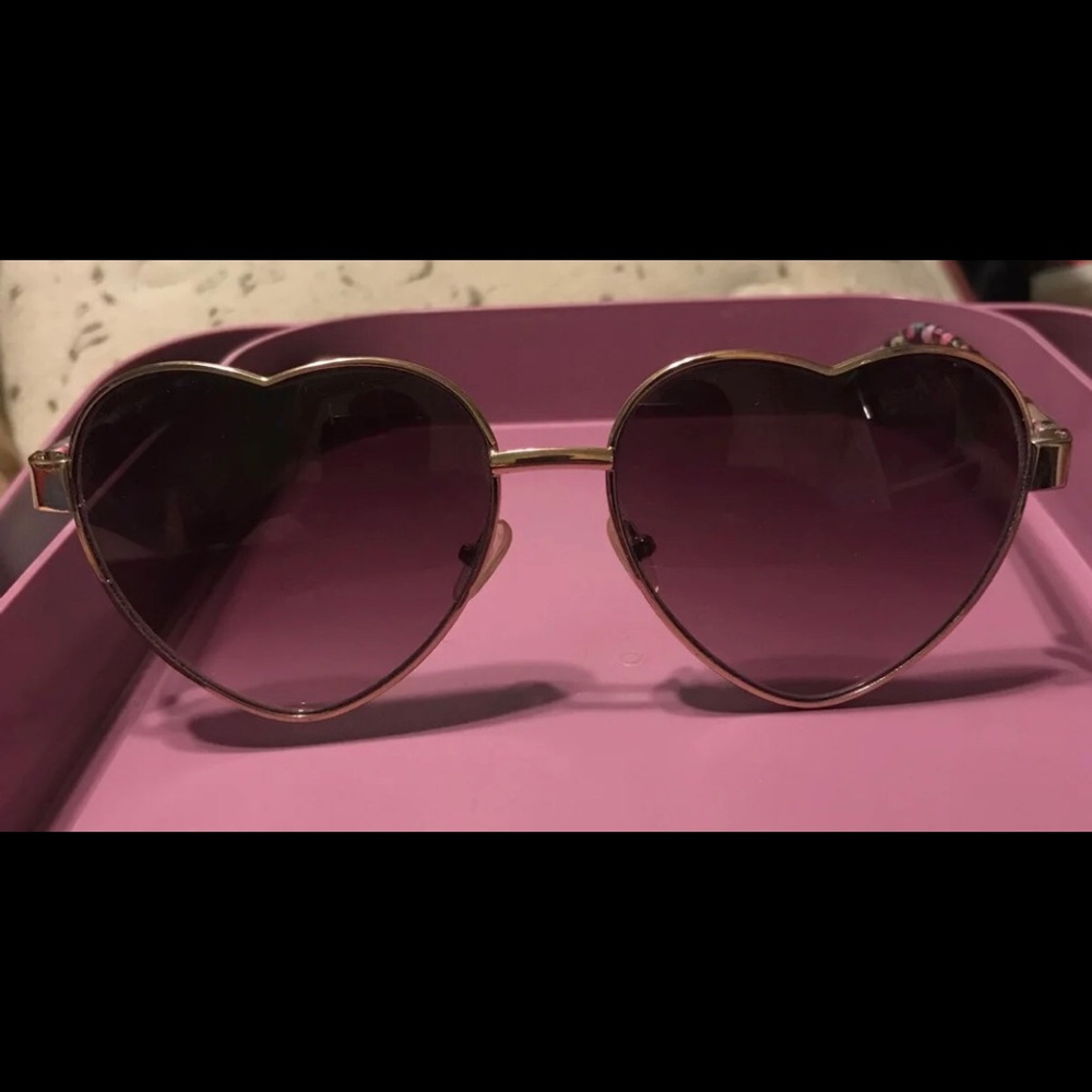 Heart Floral Sunglasses